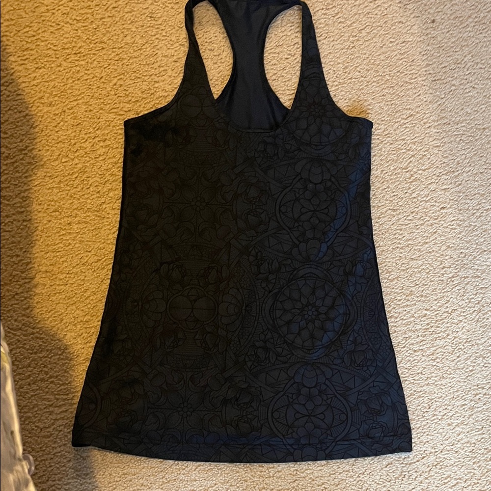 Lululemon Athletica Black Patterned Tank Top